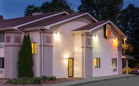 Super 8 By Wyndham Lewisburg